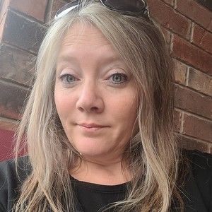 Meet your Posher, Brenda